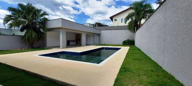 Casa à venda e aluguel com 3 quartos, 355m² - Foto 9