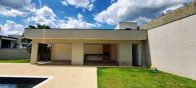 Casa à venda e aluguel com 3 quartos, 355m² - Foto 14