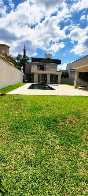 Casa à venda e aluguel com 3 quartos, 355m² - Foto 15