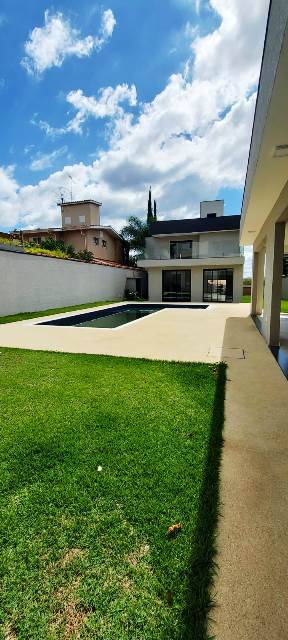 Casa à venda e aluguel com 3 quartos, 355m² - Foto 20