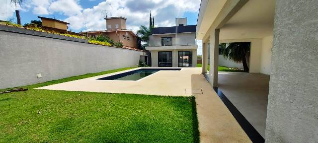 Casa à venda e aluguel com 3 quartos, 355m² - Foto 19