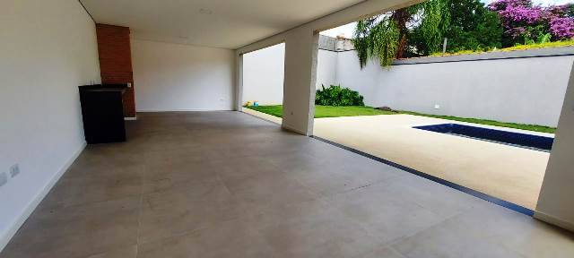 Casa à venda e aluguel com 3 quartos, 355m² - Foto 30