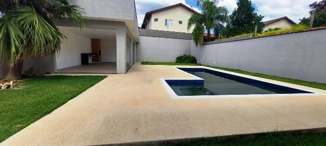 Casa à venda e aluguel com 3 quartos, 355m² - Foto 41