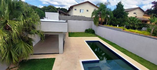 Casa à venda e aluguel com 3 quartos, 355m² - Foto 51