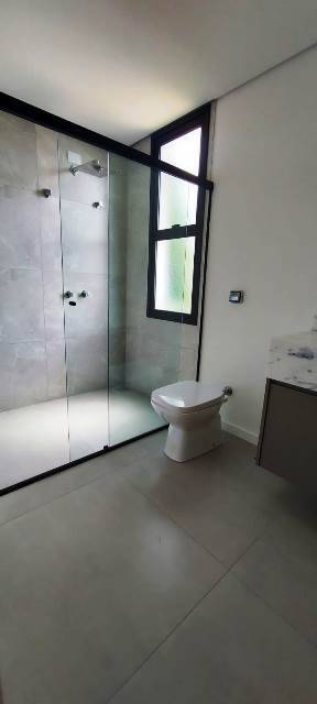 Casa à venda e aluguel com 3 quartos, 355m² - Foto 94