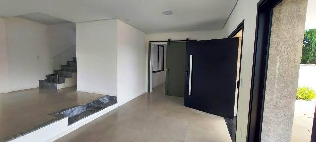 Casa à venda e aluguel com 3 quartos, 355m² - Foto 149