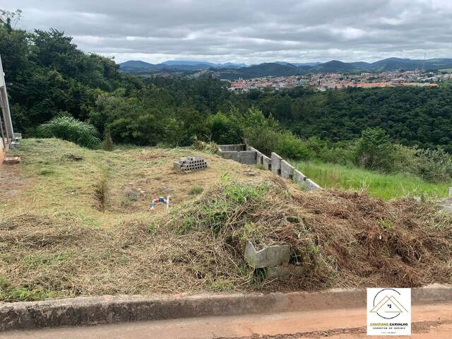 Venda em Cachoeirinha - Bom Jesus dos Perdões