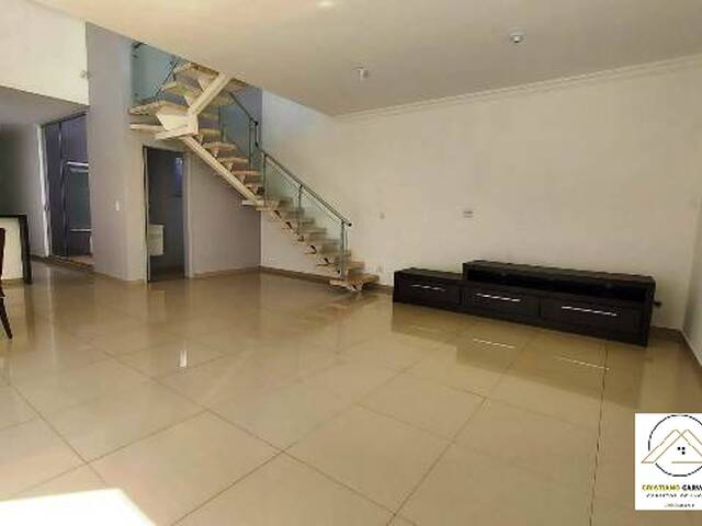Casa para Locação em Atibaia - 4