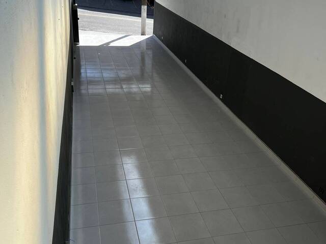 #123 - Salão Comercial para Venda em Atibaia - SP - 2