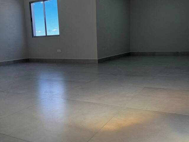 Salão Comercial para Venda em Atibaia - 5