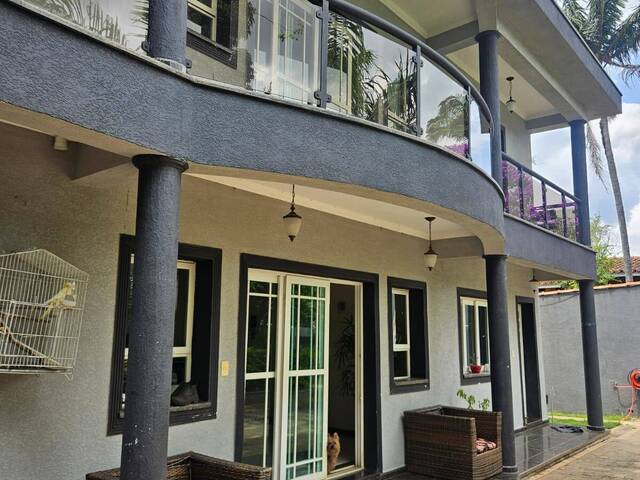 #190 - Casa para Venda em Atibaia - SP
