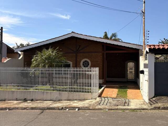 Casa para Locação em Atibaia - 2
