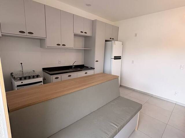 #241 - Apartamento para Locação em Atibaia - SP