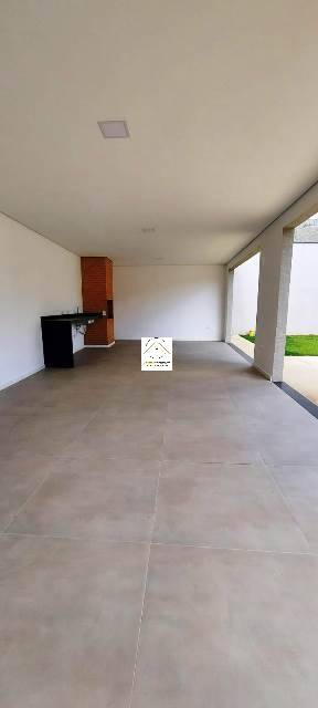 Casa à venda e aluguel com 3 quartos, 355m² - Foto 32