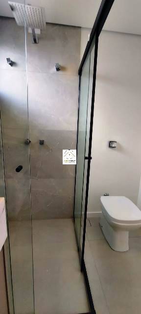 Casa à venda e aluguel com 3 quartos, 355m² - Foto 78