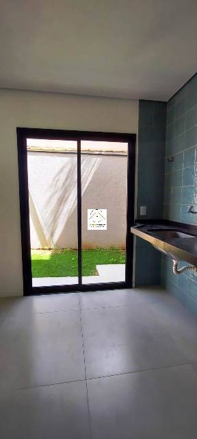 Casa à venda e aluguel com 3 quartos, 355m² - Foto 125