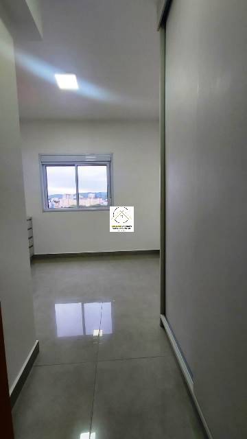 Apartamento para alugar com 2 quartos, 81m² - Foto 25