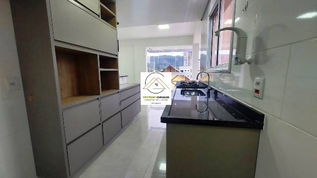 Apartamento para alugar com 2 quartos, 81m² - Foto 12