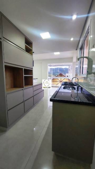Apartamento para alugar com 2 quartos, 81m² - Foto 41