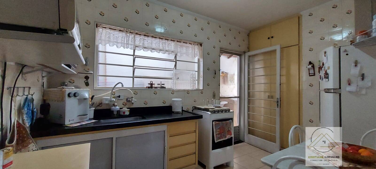 Casa, 2 quartos, 213 m² - Foto 33