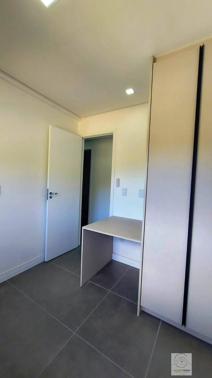 Apartamento para alugar com 3 quartos, 90m² - Foto 17