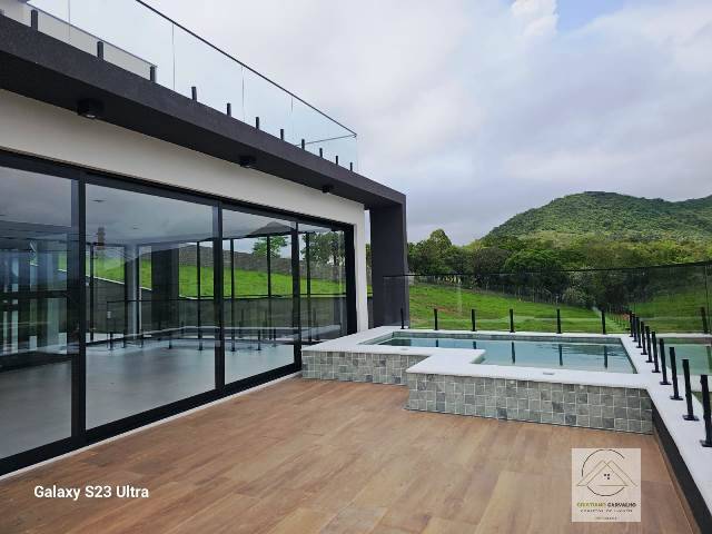 Casa de Condomínio à venda com 3 quartos, 250m² - Foto 6