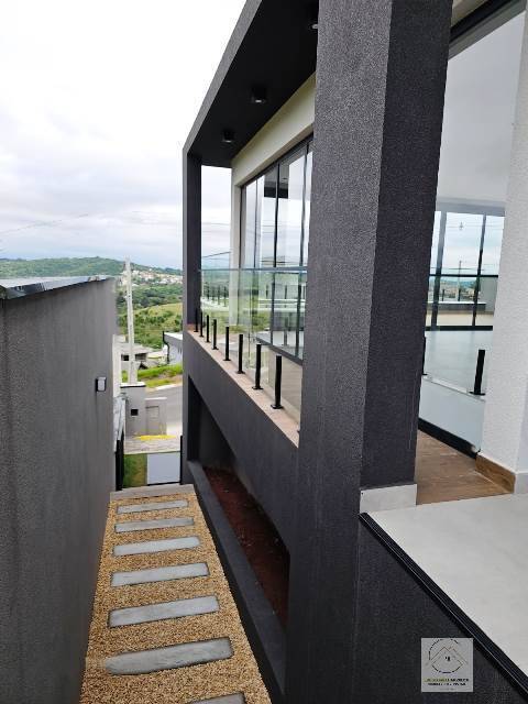 Casa de Condomínio à venda com 3 quartos, 250m² - Foto 8