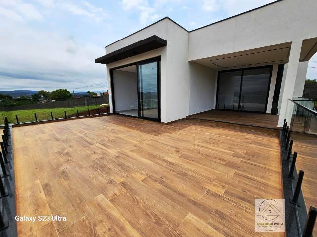 Casa de Condomínio à venda com 3 quartos, 250m² - Foto 18