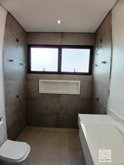 Casa de Condomínio à venda com 3 quartos, 250m² - Foto 43