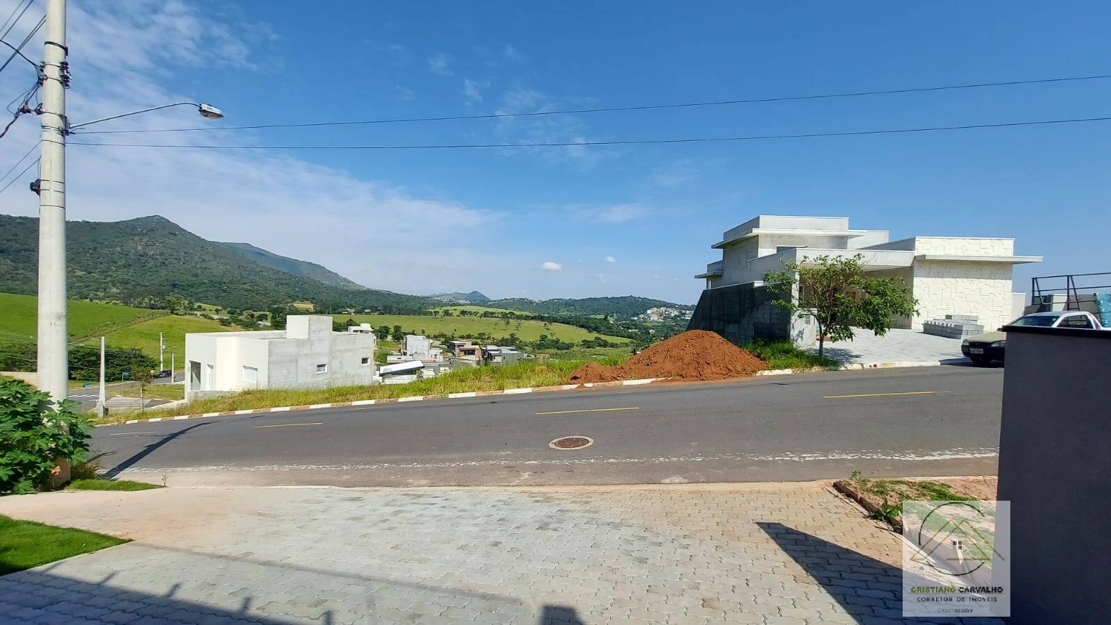 Casa de Condomínio à venda com 3 quartos, 250m² - Foto 50