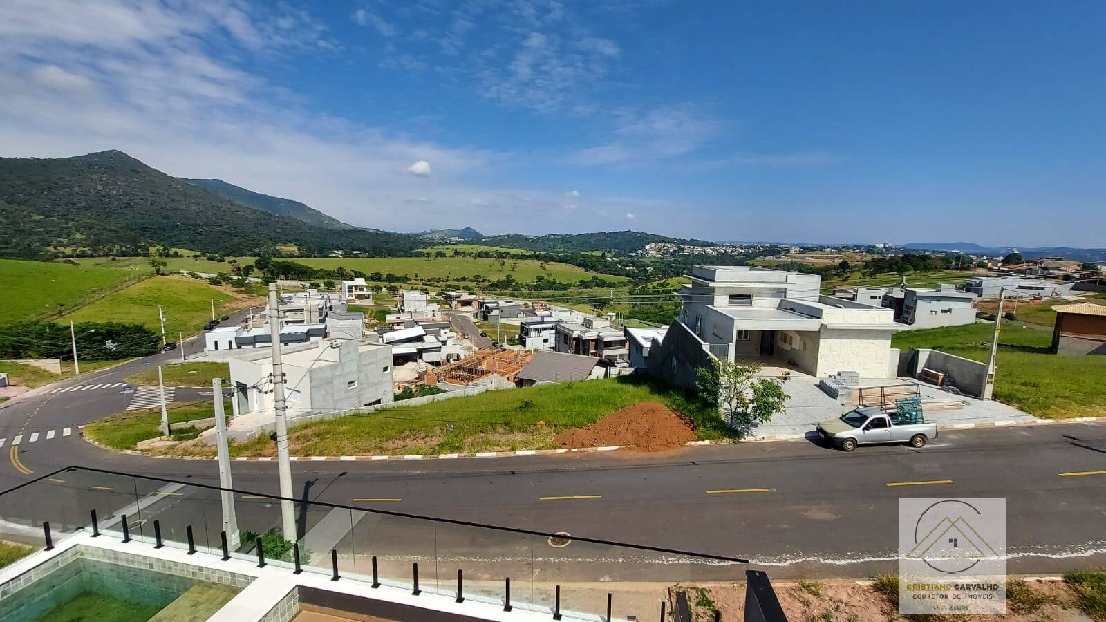 Casa de Condomínio à venda com 3 quartos, 250m² - Foto 56