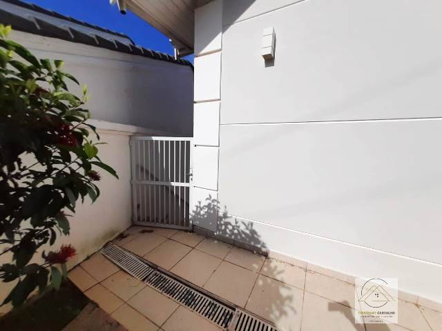 Casa de Condomínio à venda e aluguel com 3 quartos, 518m² - Foto 23