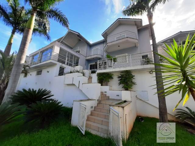 Casa de Condomínio à venda e aluguel com 3 quartos, 518m² - Foto 1
