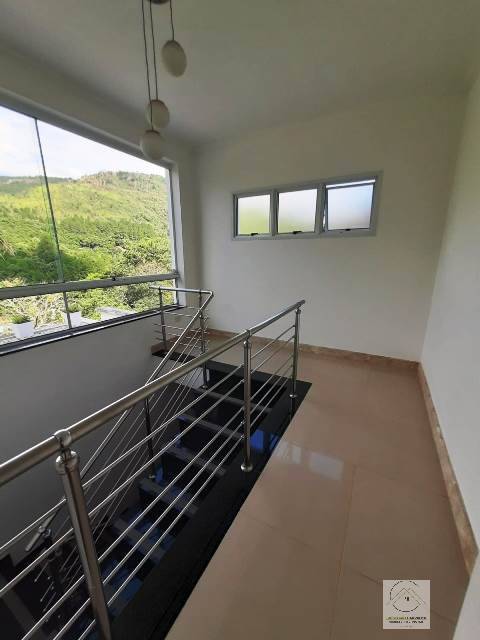Casa de Condomínio à venda e aluguel com 3 quartos, 518m² - Foto 88