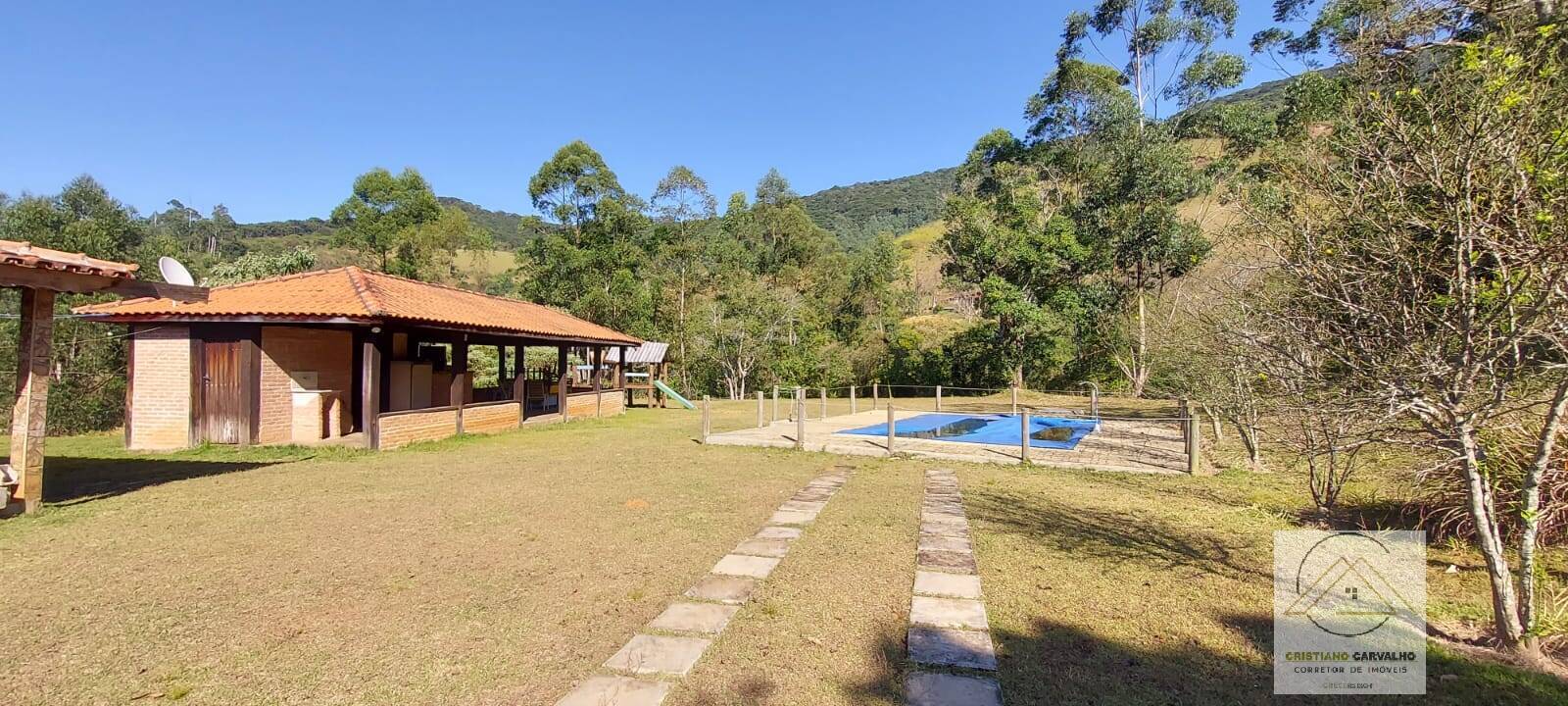 Chácara à venda com 2 quartos, 12000m² - Foto 2