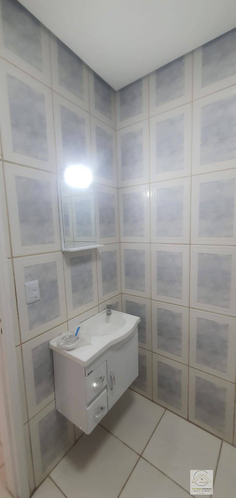 Casa à venda com 3 quartos, 96m² - Foto 11