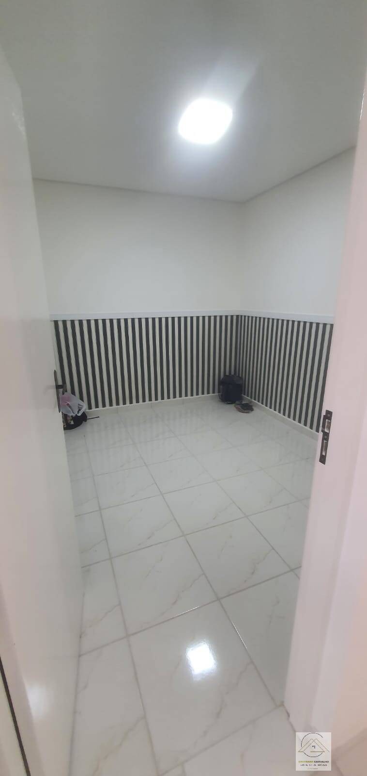 Casa à venda com 3 quartos, 96m² - Foto 18