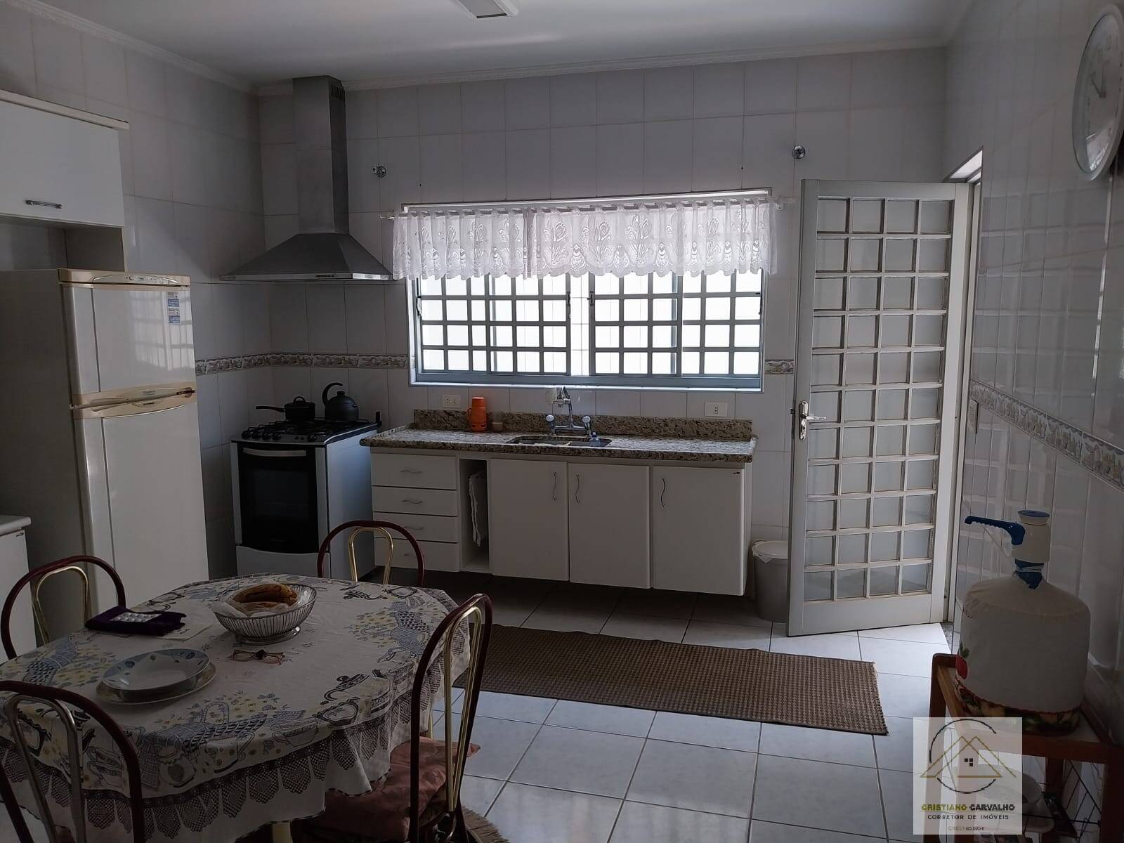 Casa, 3 quartos, 202 m² - Foto 8