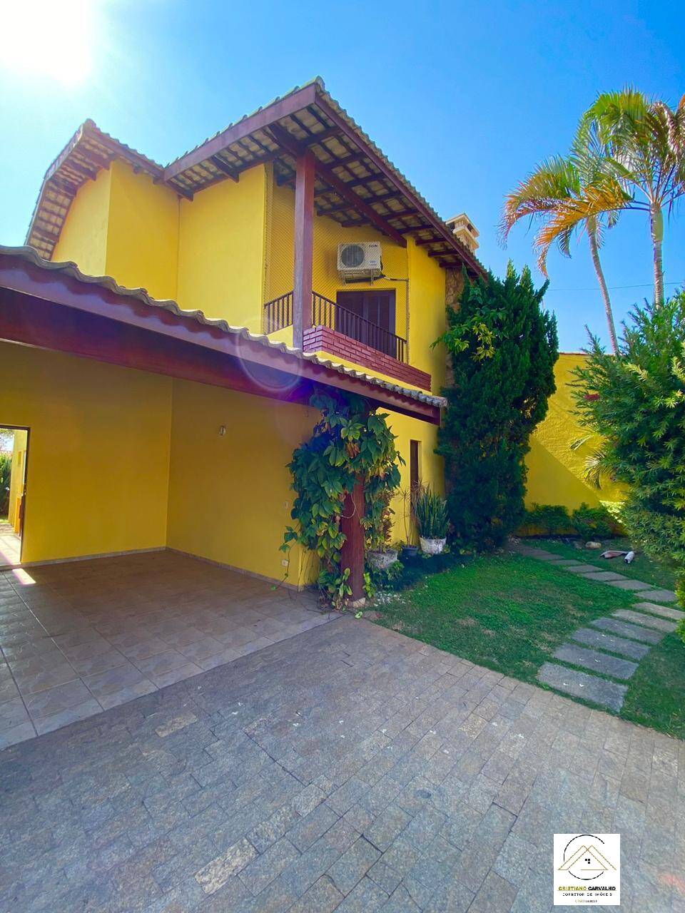 Casa, 3 quartos, 203 m² - Foto 1