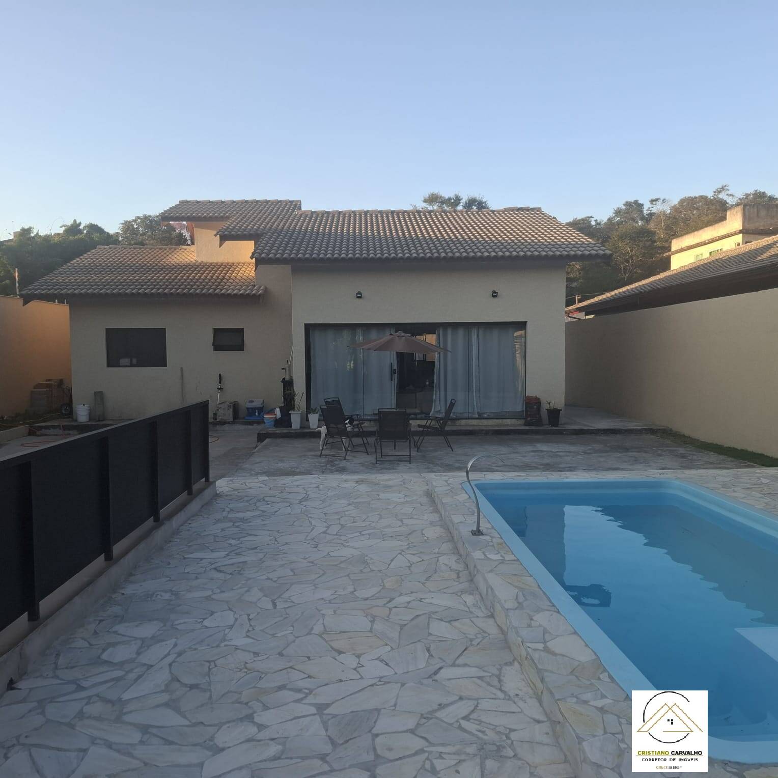 Casa, 3 quartos, 118 m² - Foto 1
