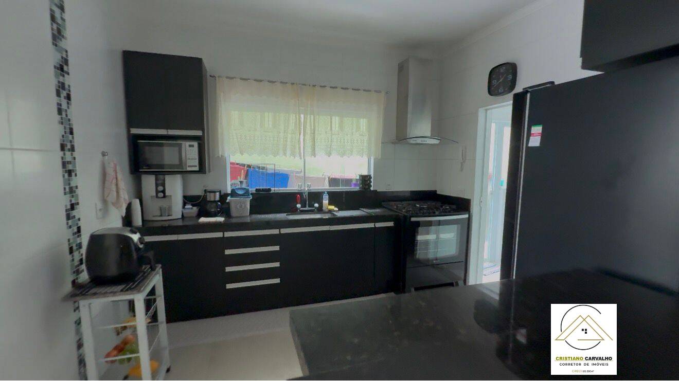 Casa, 3 quartos, 230 m² - Foto 6