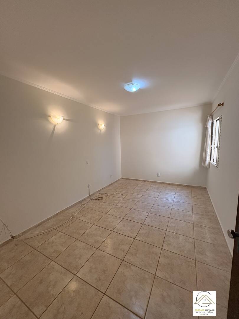 Casa, 3 quartos, 243 m² - Foto 12