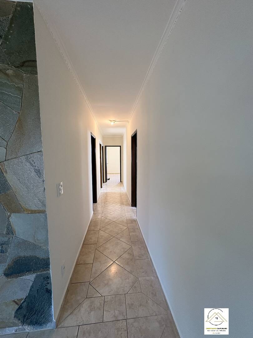 Casa, 3 quartos, 243 m² - Foto 9